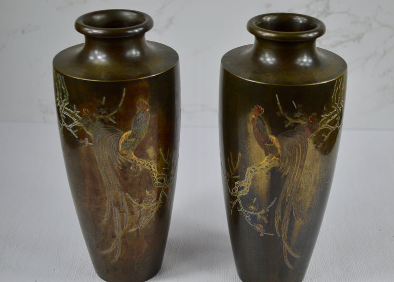 Pair of Japanese Bronze Vases Signed Kōshū (光舟刻), Meiji Period