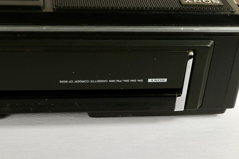 Tested & Functional: Sony CF-950S Cassette Recorder & World Band Receiver (1976)
