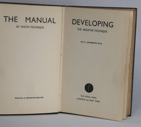 The Manual of Photo-Technique: Developing the Negative-Technique (1940)