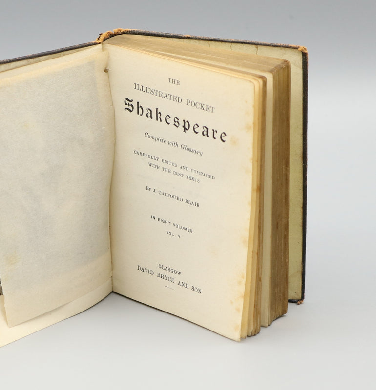 4 volumes: The Illustrated Shakespeare (undated)