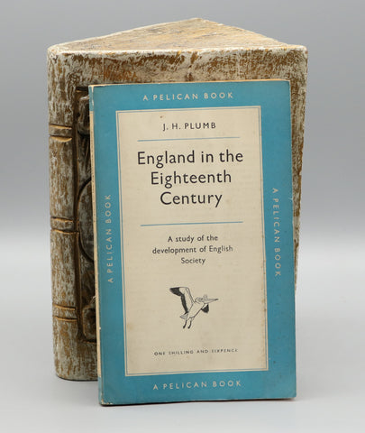 England in the Eighteenth Century (1950)